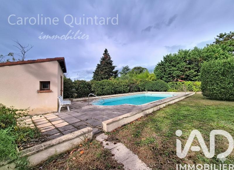 Maison - 195 m² - 6 pièces