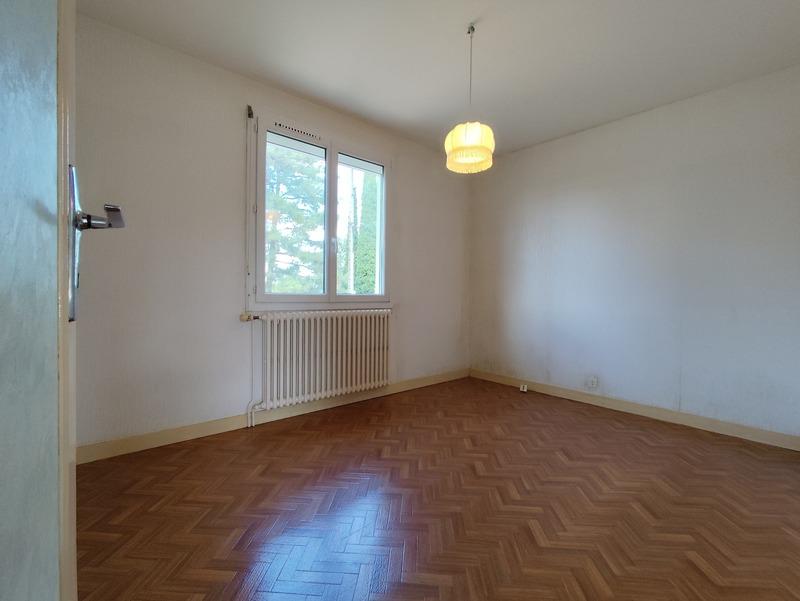 Maison - 94 m² - 5 pièces