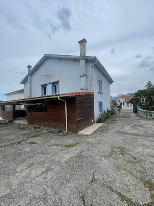 Maison - 172 m² - 8 pièces