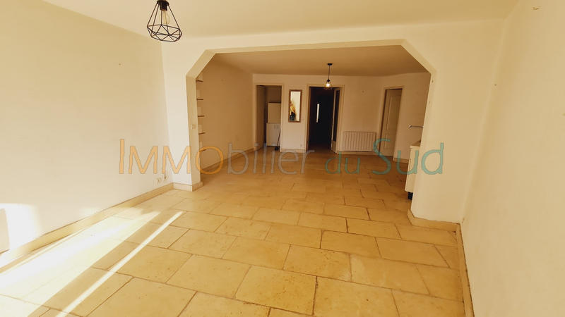 Appartement - 85 m² - 3 pièces