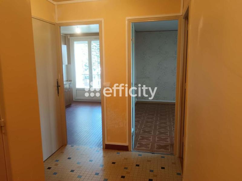 Appartement - 60 m² - 4 pièces