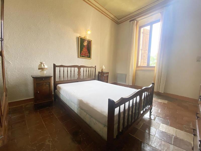 Demeure - 695 m² - 26 pièces