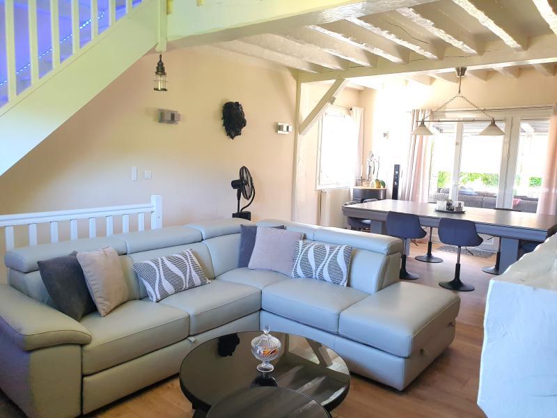 Maison - 260 m² - 10 pièces