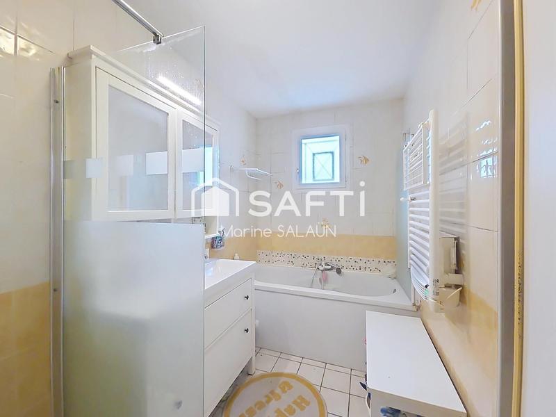 Maison - 102 m² - 5 pièces