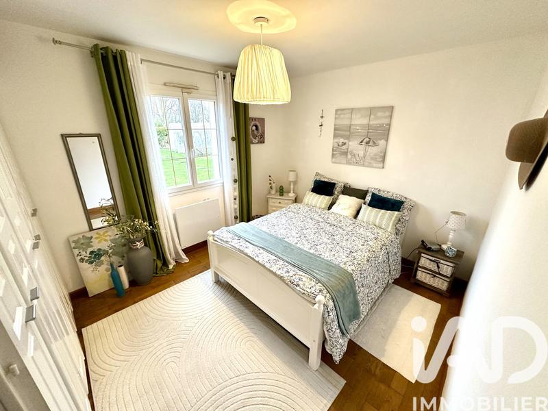 Maison - 135 m² - 6 pièces