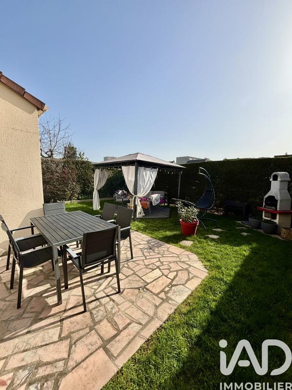 Maison - 110 m² - 6 pièces