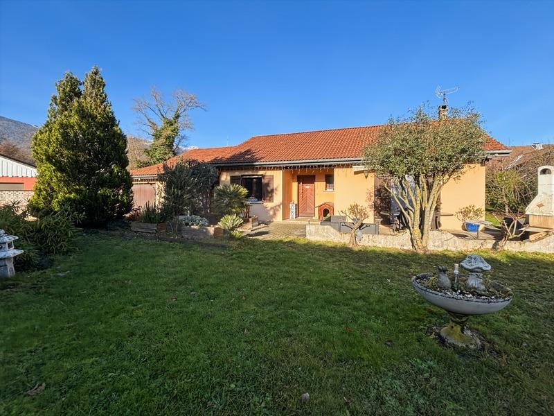 Maison - 105 m² - 4 pièces