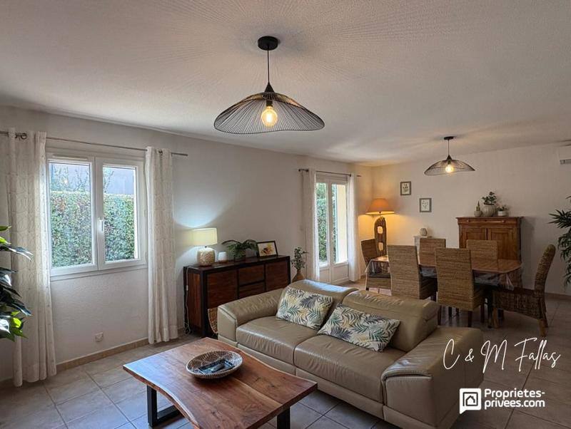 Maison - 95 m² - 5 pièces