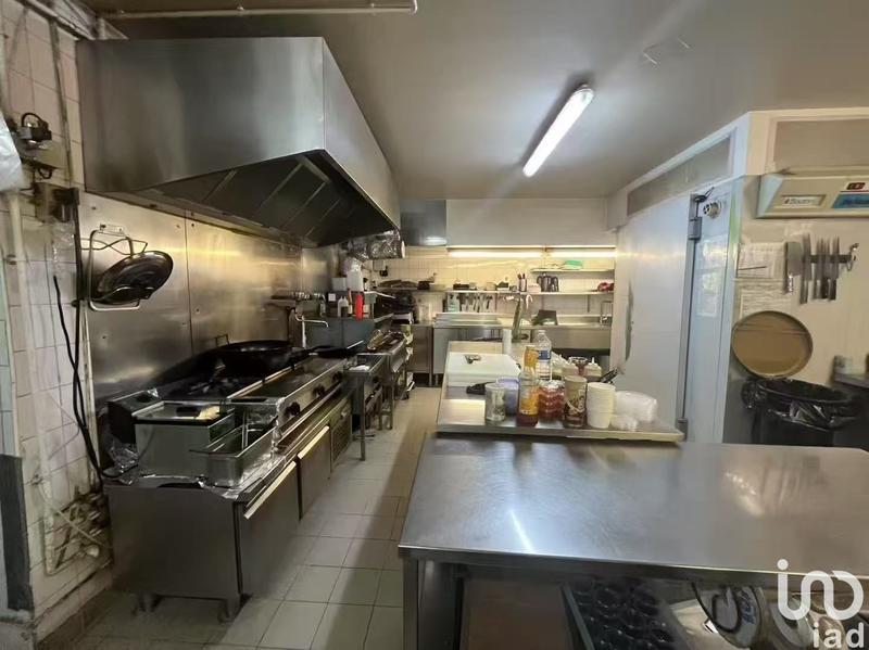 Local commercial - 180 m²