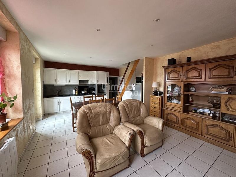 Maison - 64 m² - 4 pièces