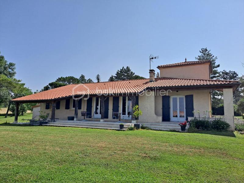 Villa - 136 m² - 6 pièces
