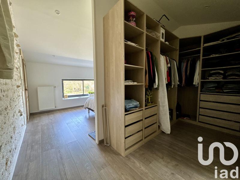 Maison - 255 m² - 5 pièces