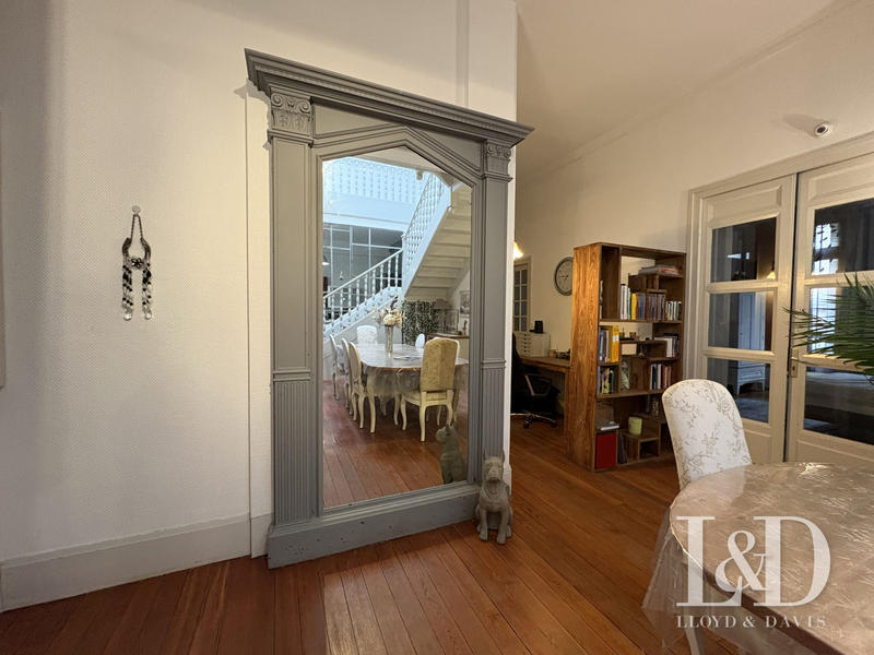 Duplex - 180 m² - 8 pièces