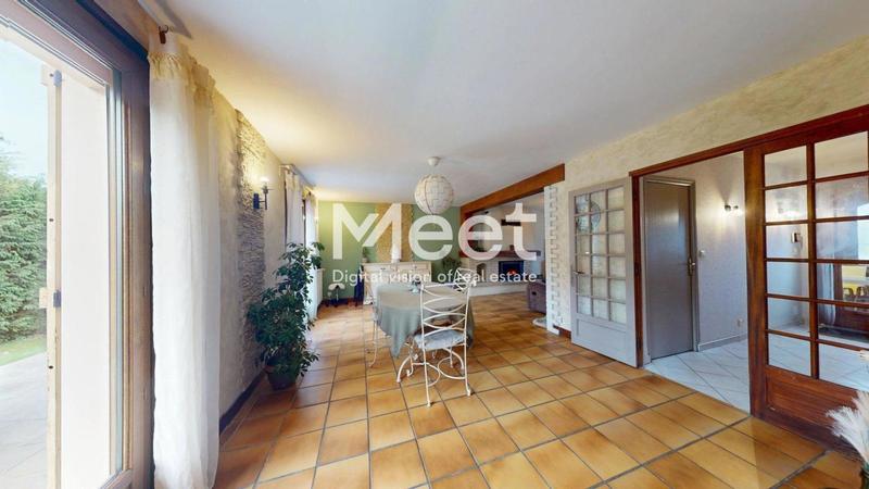 Maison - 145 m² - 6 pièces