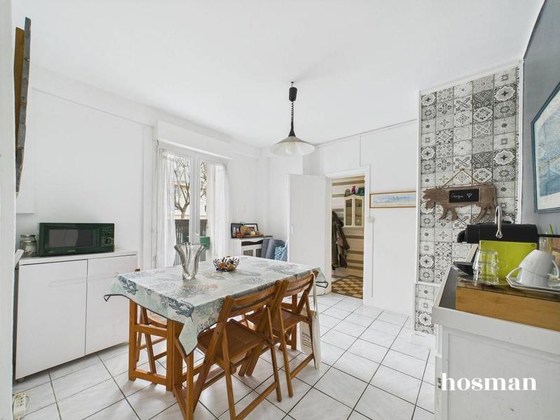 Maison - 96 m² - 5 pièces