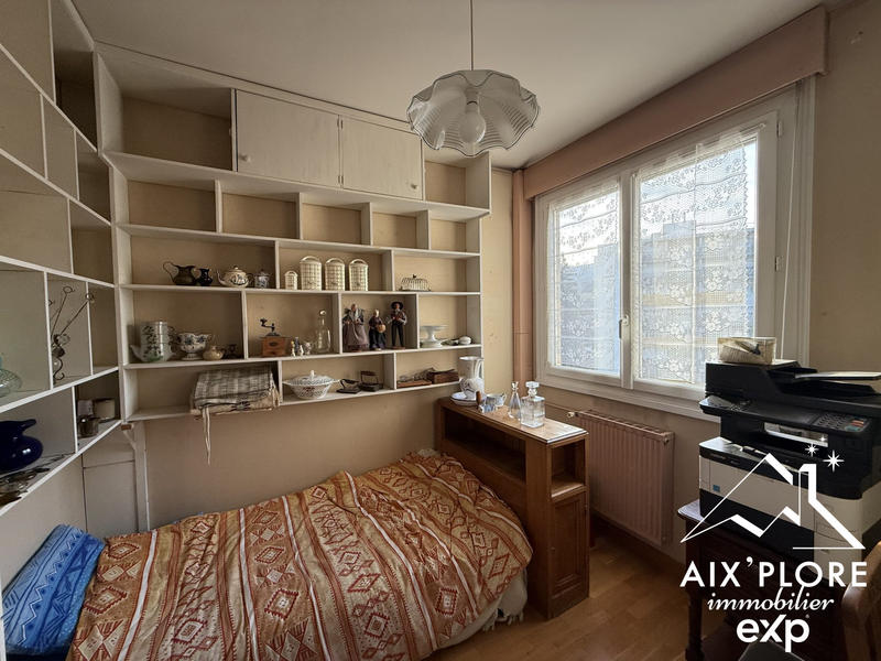 Appartement - 104 m² - 5 pièces