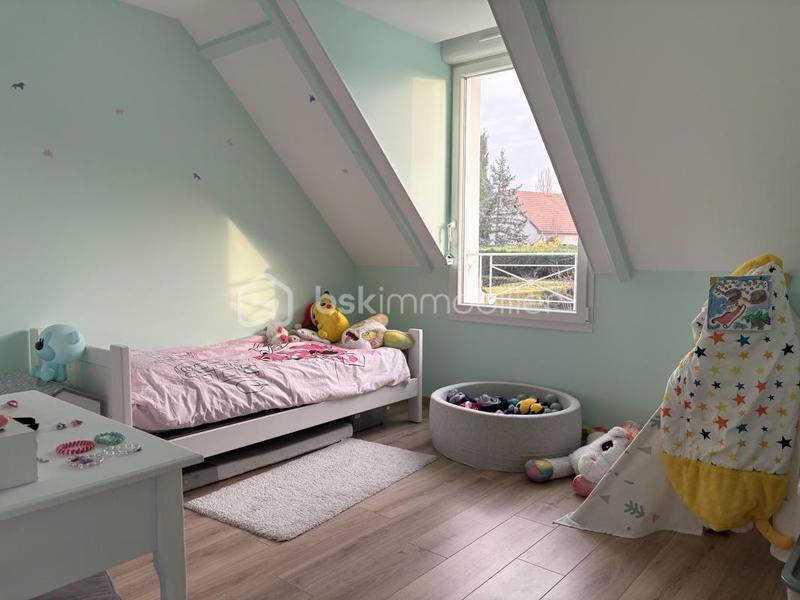 Pavillon - 138 m² - 7 pièces