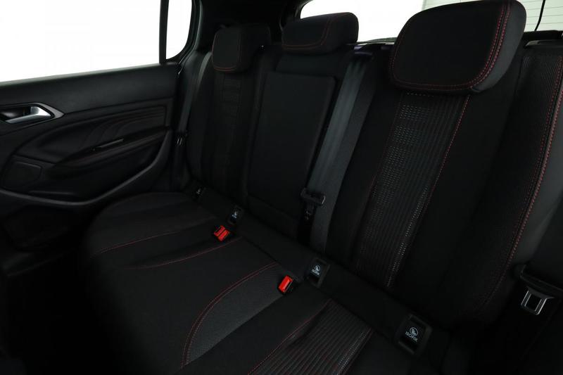 Peugeot 308 1.5 Blue-HDi Gt Eat8 131 ch