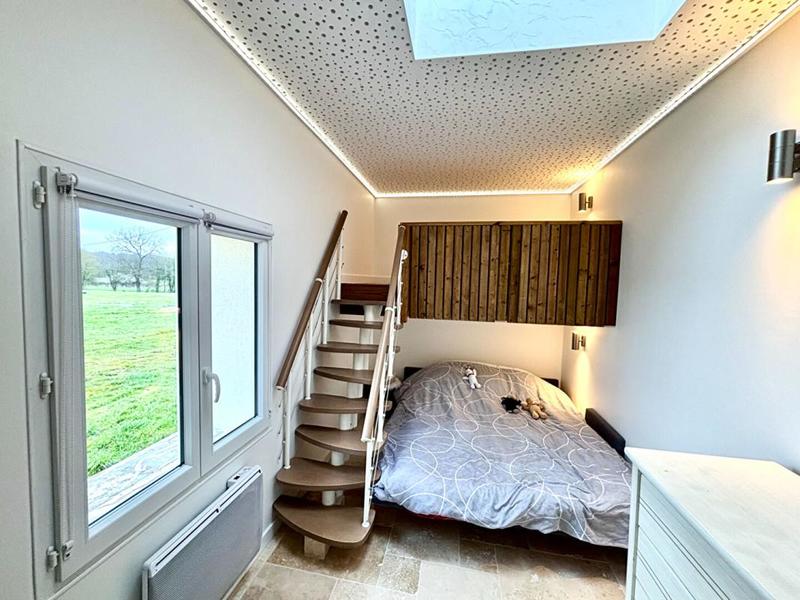 Maison - 160 m² - 7 pièces