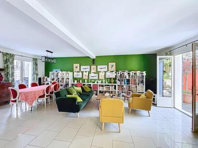 Maison - 119 m² - 6 pièces