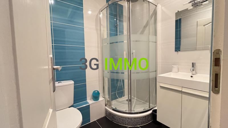 Maison traditionnelle - 160 m² - 7 pièces