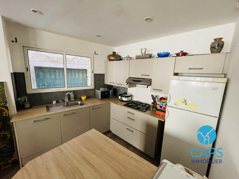 Maison traditionnelle - 90 m² - 4 pièces