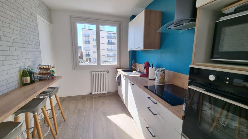 Appartement - 92 m² - 4 pièces
