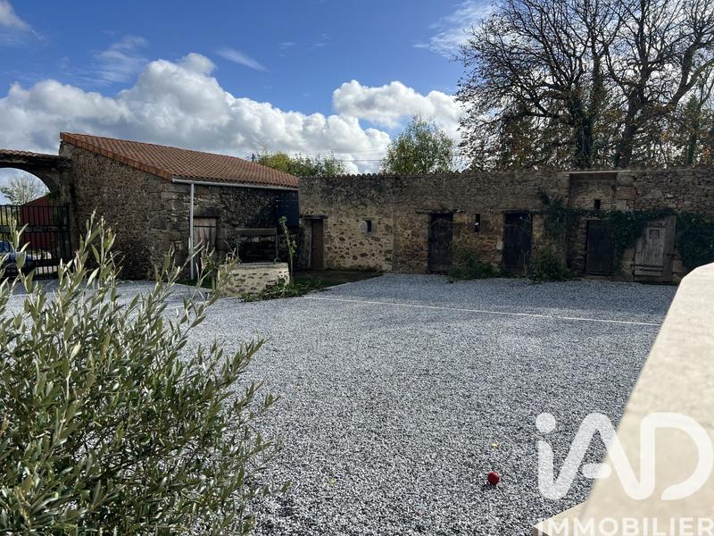 Maison de campagne - 244 m² - 6 pièces