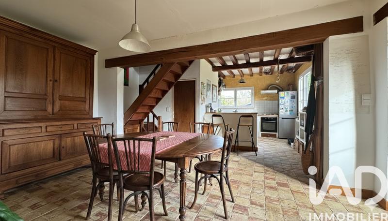 Maison - 155 m² - 8 pièces