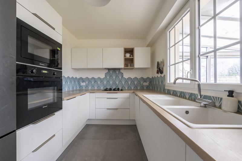 Maison - 95 m² - 5 pièces