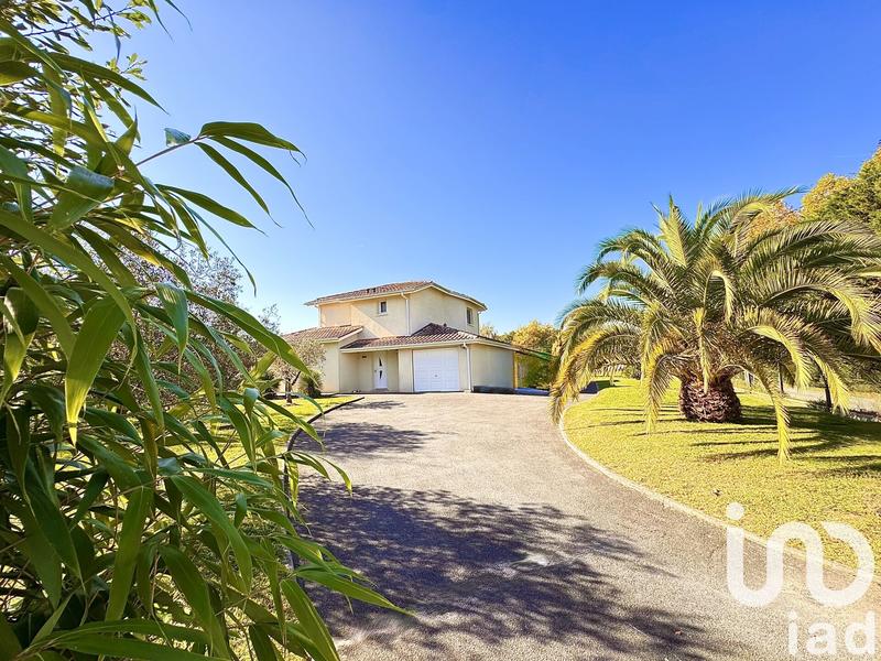 Maison - 160 m² - 6 pièces