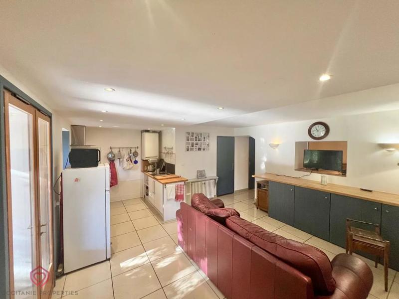 Maison chambre d'hôtes - 202 m² - 7 pièces