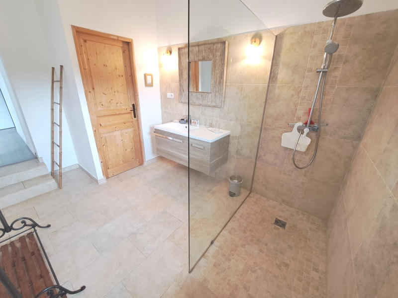 Maison - 170 m² - 7 pièces