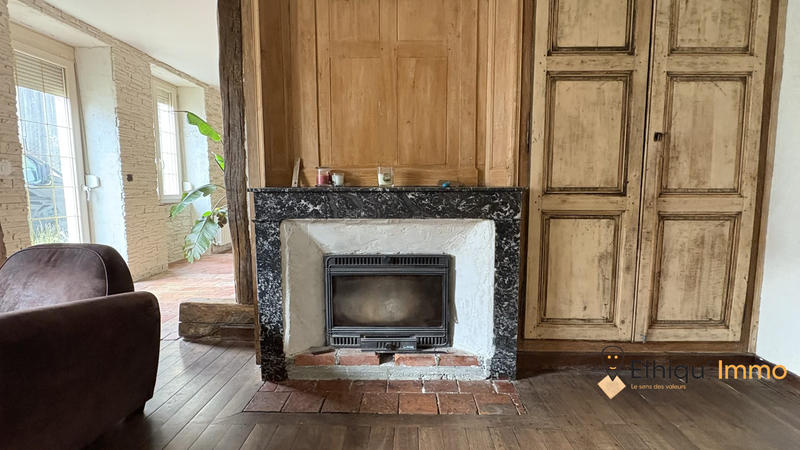 Maison ancienne - 207 m² - 8 pièces