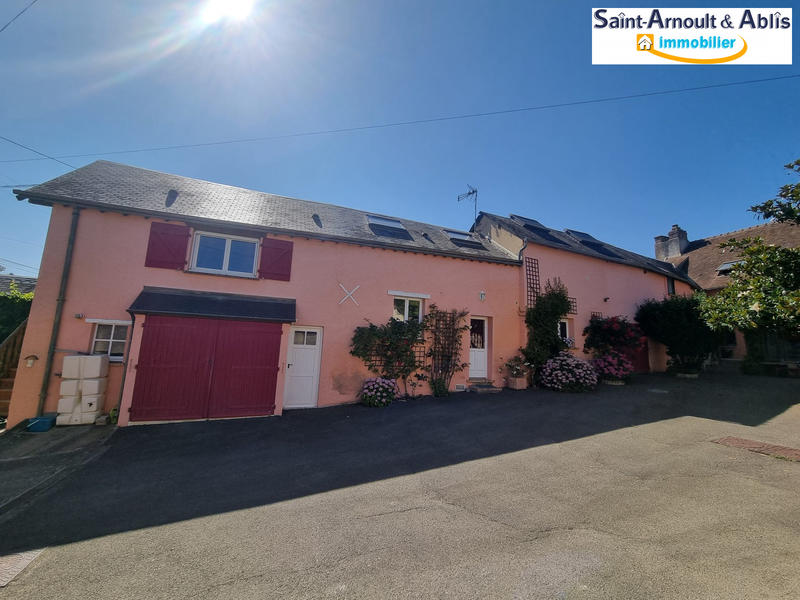 Maison ancienne - 355 m² - 14 pièces