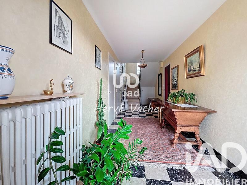 Maison - 183 m² - 6 pièces