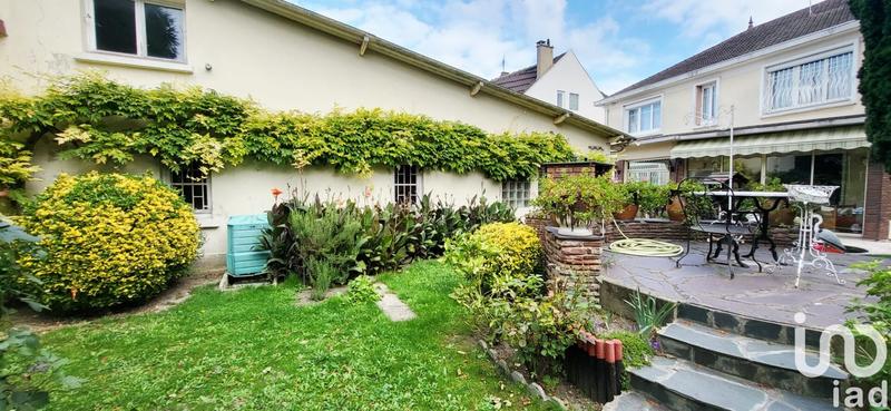 Maison - 216 m² - 5 pièces