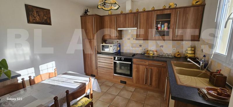 Pavillon - 101 m² - 4 pièces