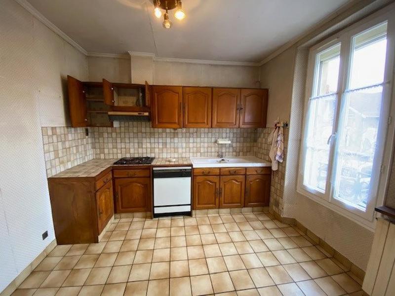 Maison - 99 m² - 5 pièces