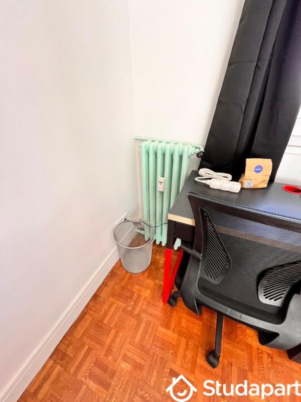 Chambre - 7 m² - 1 pièce