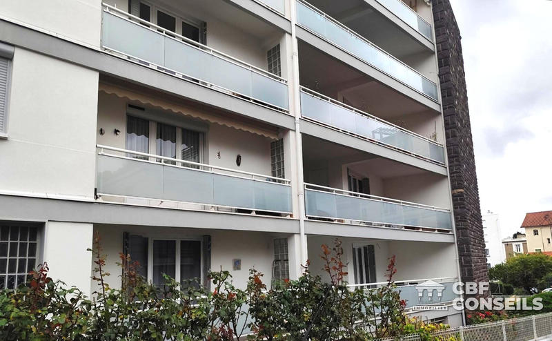 Appartement - 95 m² - 5 pièces