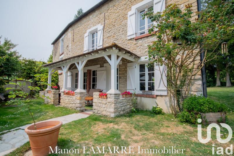 Maison - 332 m² - 13 pièces