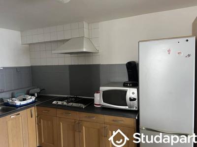 Chambre - 11 m² - 1 pièce