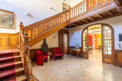 Maison de maîtres - 540 m² - 13 pièces
