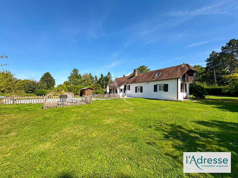 Maison - 90 m² - 6 pièces