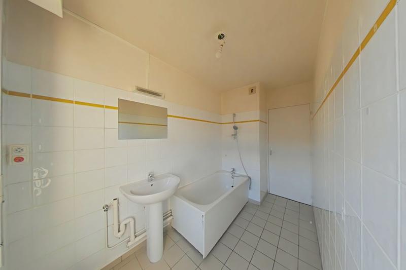 Appartement - 70 m² - 3 pièces