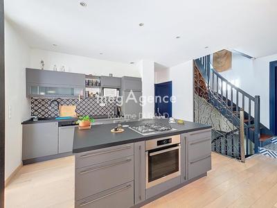 Maison - 100 m² - 5 pièces