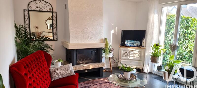 Maison - 95 m² - 4 pièces