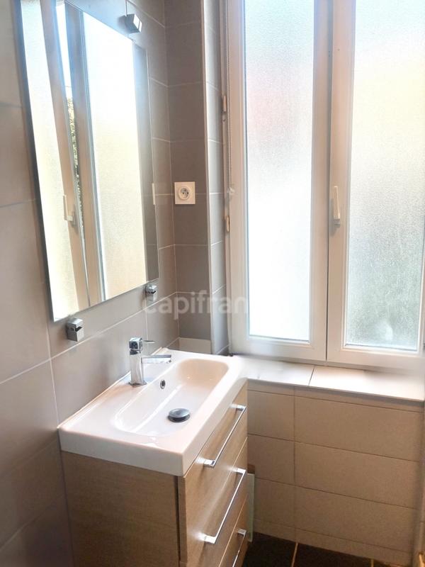 Maison - 100 m² - 6 pièces