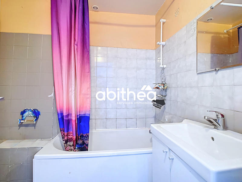 Maison de village - 75 m² - 5 pièces